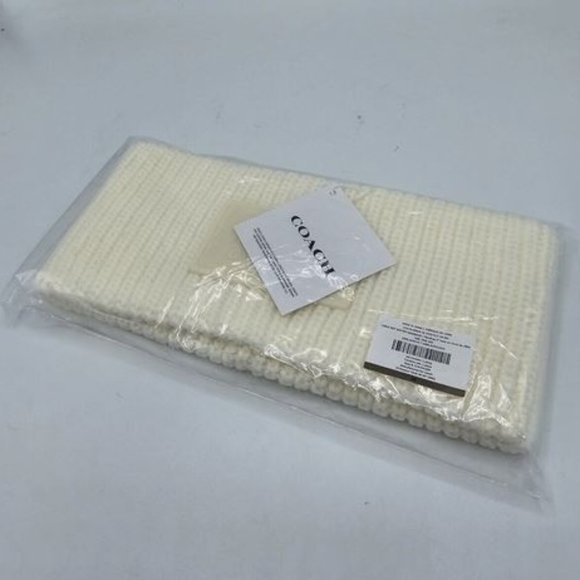 COACH Cable Knit Winter Headband - Picture 3 of 4